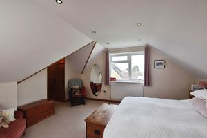 Photo 11- click for photo gallery